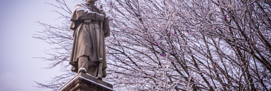 The billerica Civil War Statue Monument.